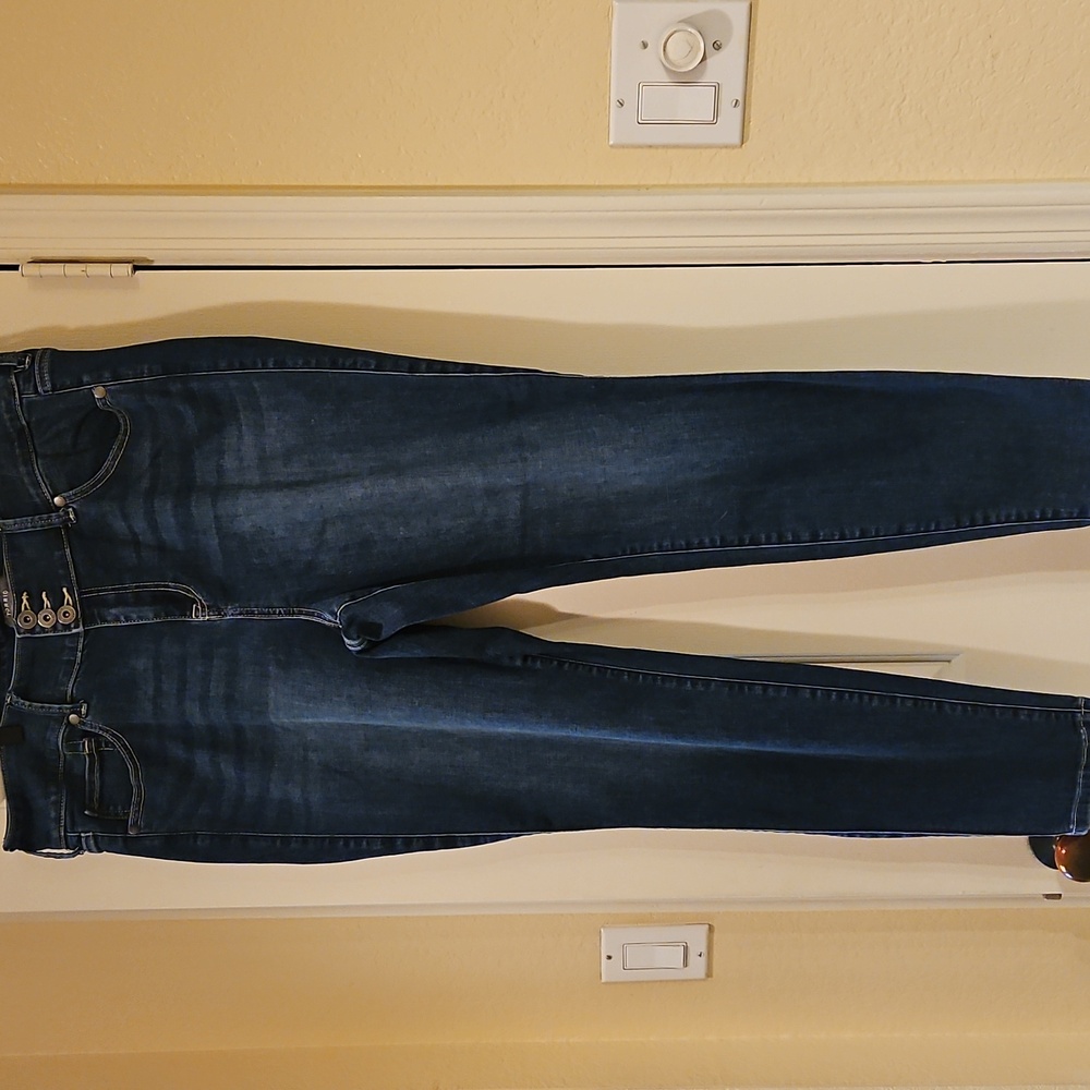 Torrid Super Soft Blue jeans Jeggings Size 18R